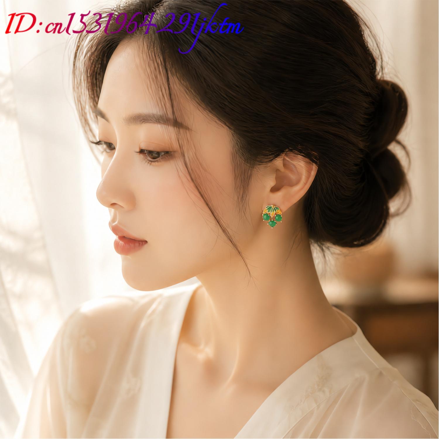 Burmese Jadeite Grape Earrings - огляд і ціна Earrings