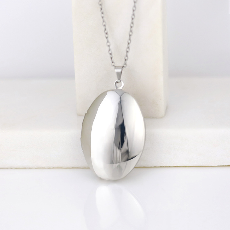 Vintage Silver Color Openable  - огляд і ціна Heart Locket Necklace Photo