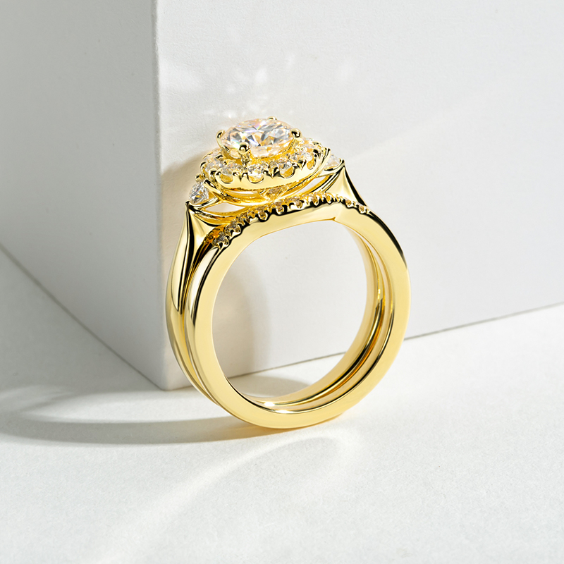 Engagement Gold Color Ring Set - огляд і ціна Moissanite Engagement Ring 1 Carat
