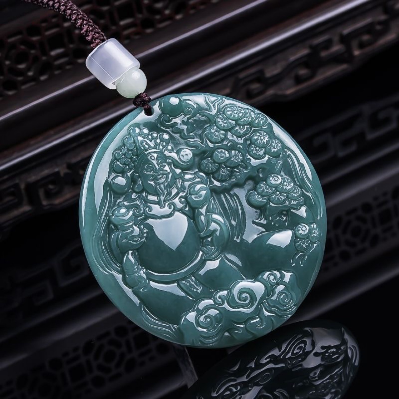 Burmese Jadeite God of Wealth  - огляд і ціна Necklaces