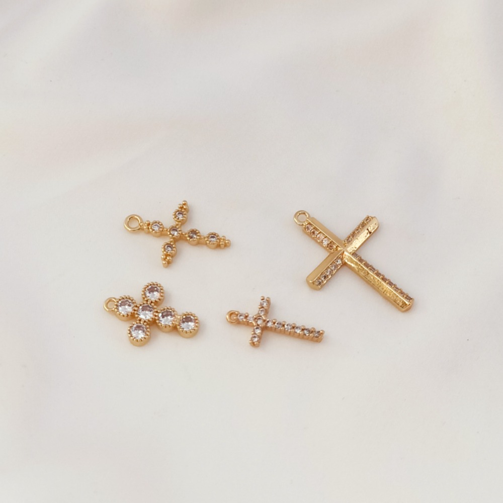 14K Gold-plated Zircon Cross P - огляд і ціна Cross Pendant Necklace Gold